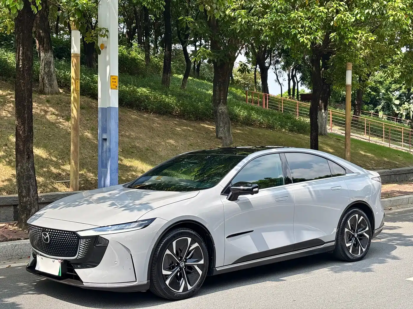 Mazda EZ-6 2024 2024 Pure Electric 600 Intelligent Premium Edition
