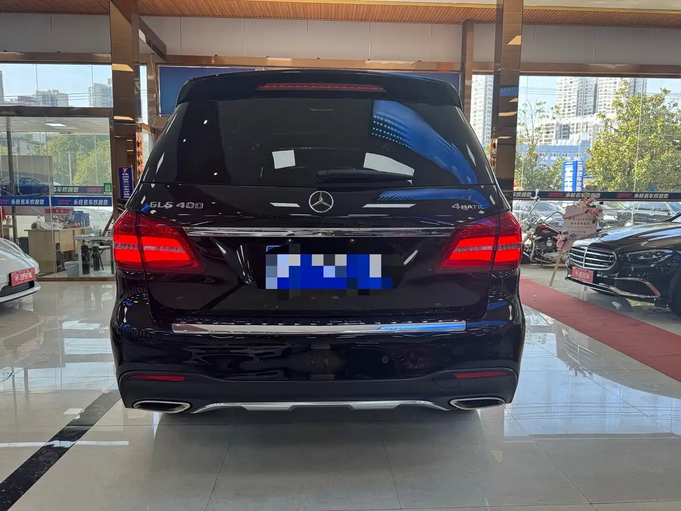 Mercedes-Benz GLS 2018 GLS 400 4MATIC Luxury фото 16
