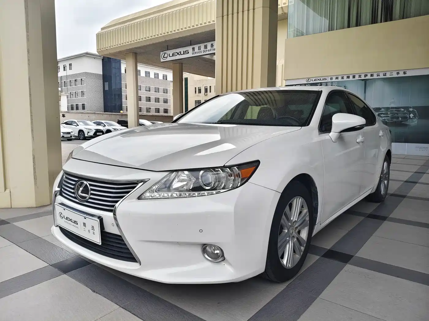 Lexus ES 2013 — пригон из Китая