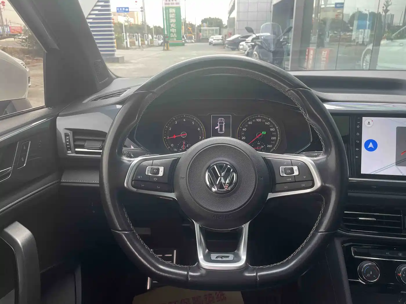 Volkswagen Tharu 2021 Model 280TSI 2WD R-Line фото 8