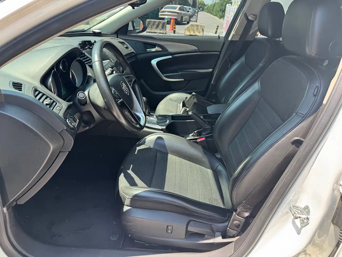 Фото 4 - Buick Regal