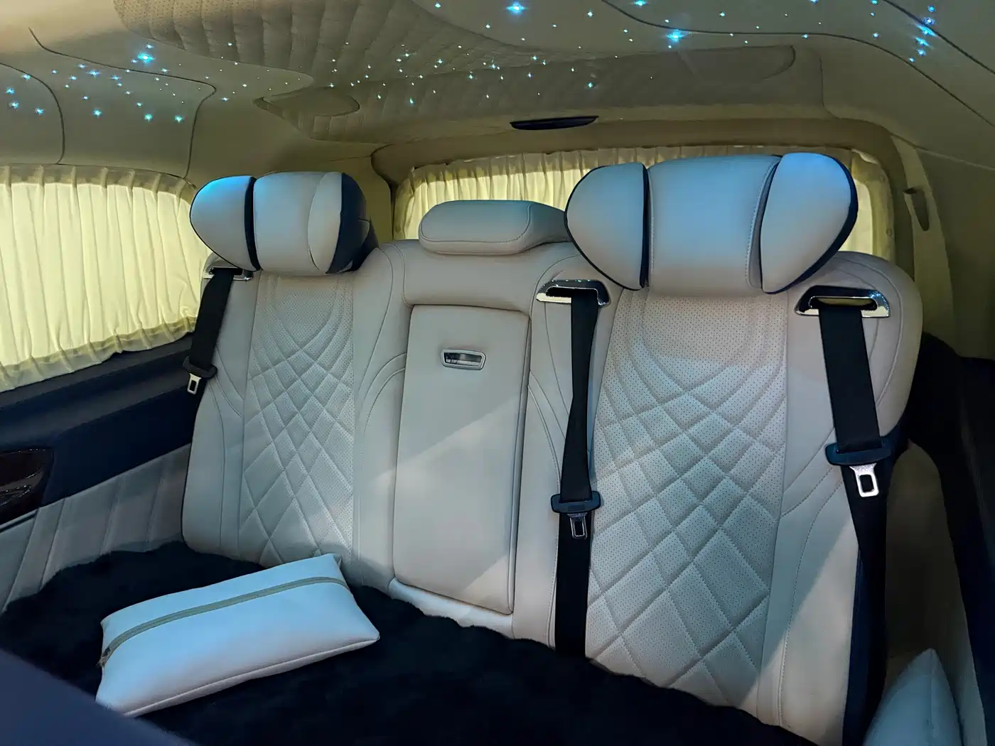 Mercedes-Benz V-Class 2016 V 260 L Premium Long фото 18