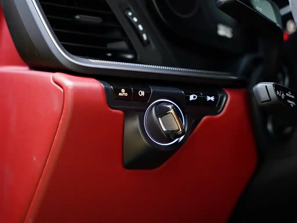 Porsche 911 2020 Carrera 3.0T фото 36