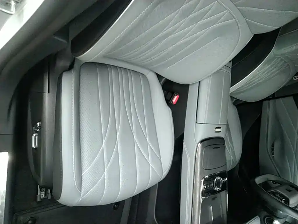 Geely Galaxy Galaxy E8 2025 2025 575km Exploration Smart Drive Edition