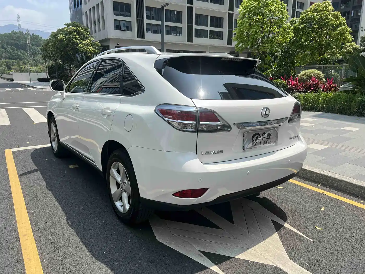 Lexus RX Classic 2013 270 Elegance фото 11