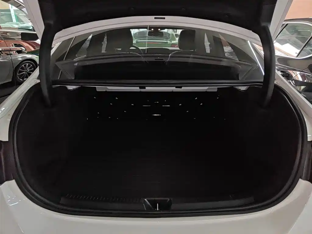 Mercedes-Benz A-Class 2022 Facelift A 200 L Sport Sedan Dynamic фото 19