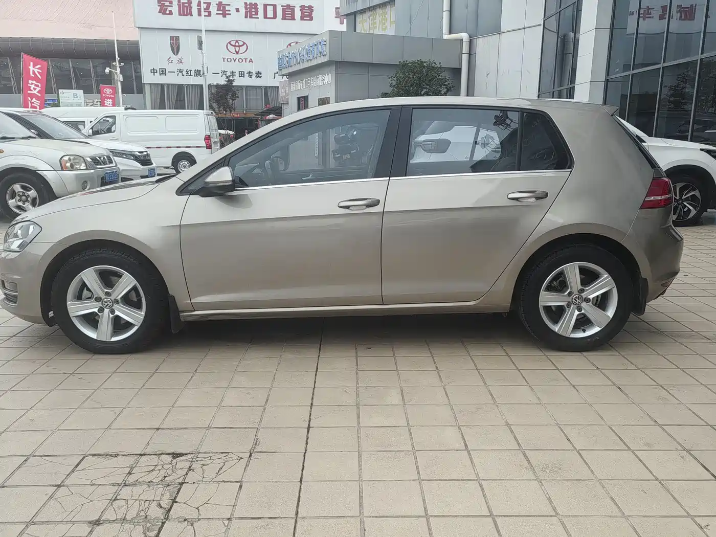 Volkswagen Golf 2015 1.4TSI Automatic Comfort фото 7