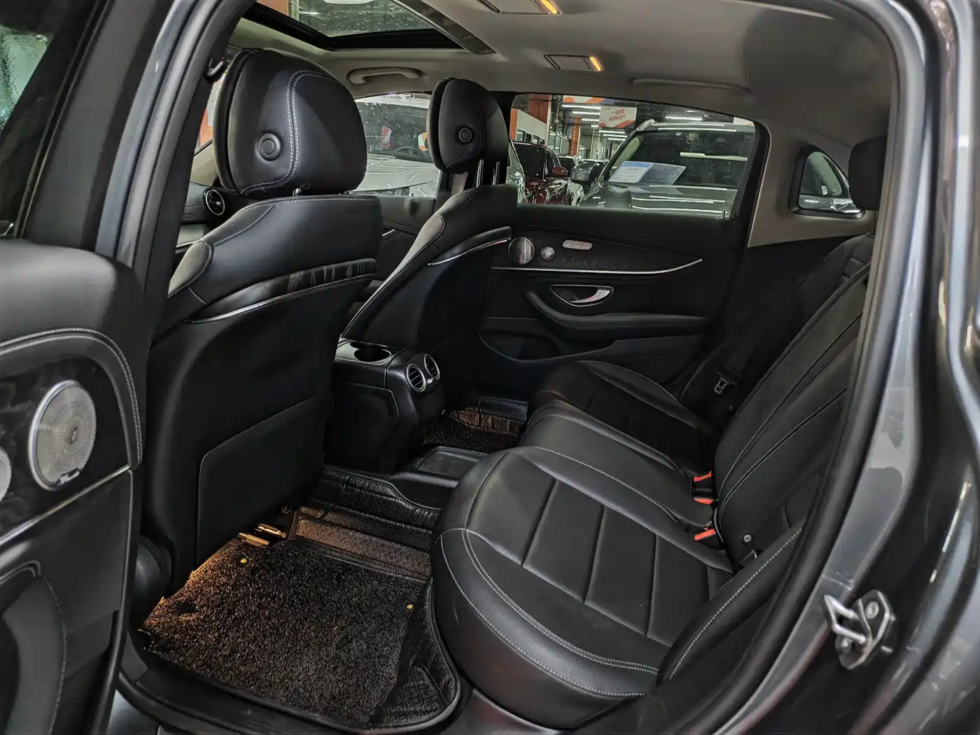 Mercedes-Benz E-Class 2019 E 260 L Sport фото 11
