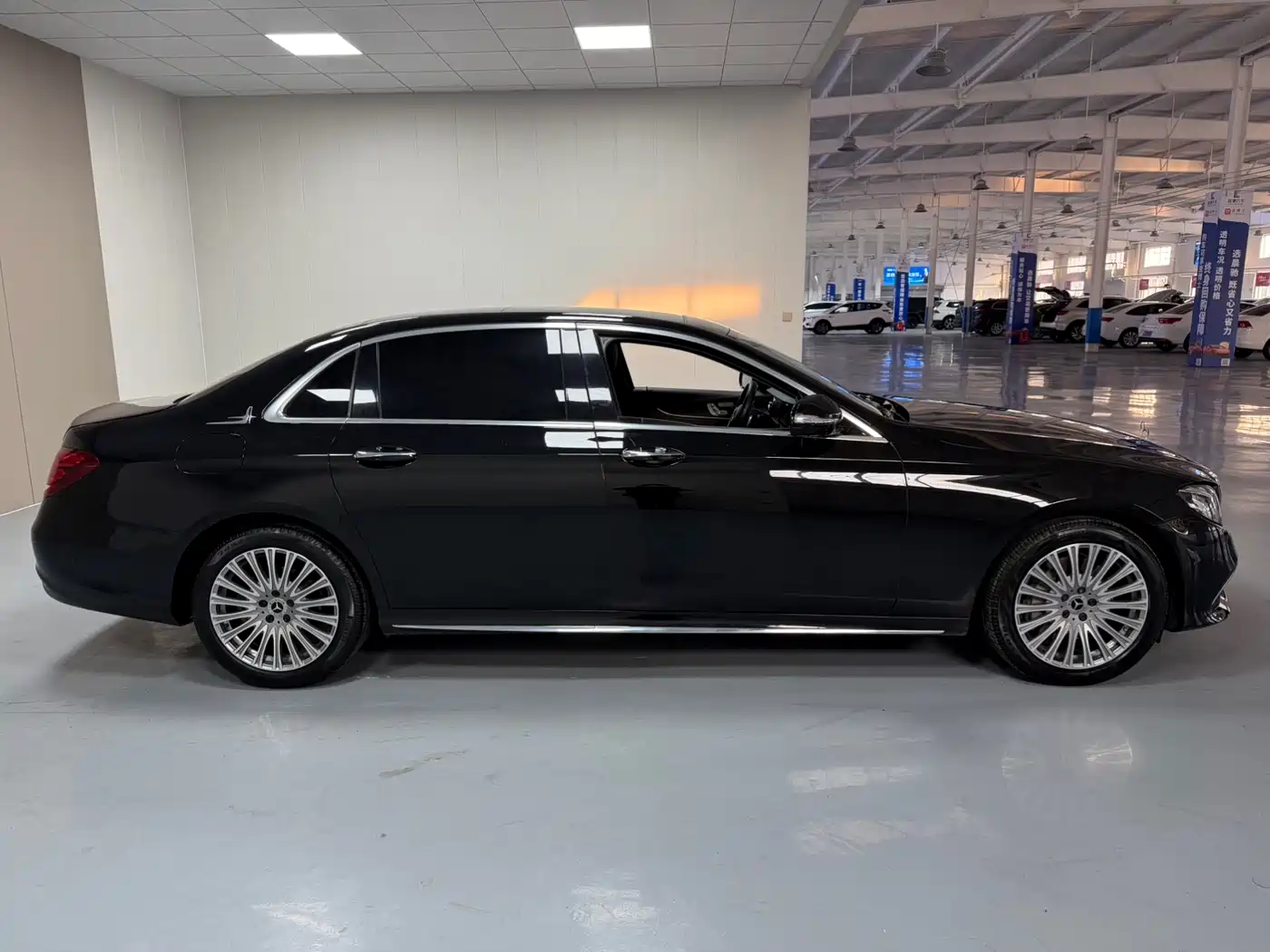 Mercedes-Benz E-Class 2019 Facelift E 300 L Sport Fashion фото 8