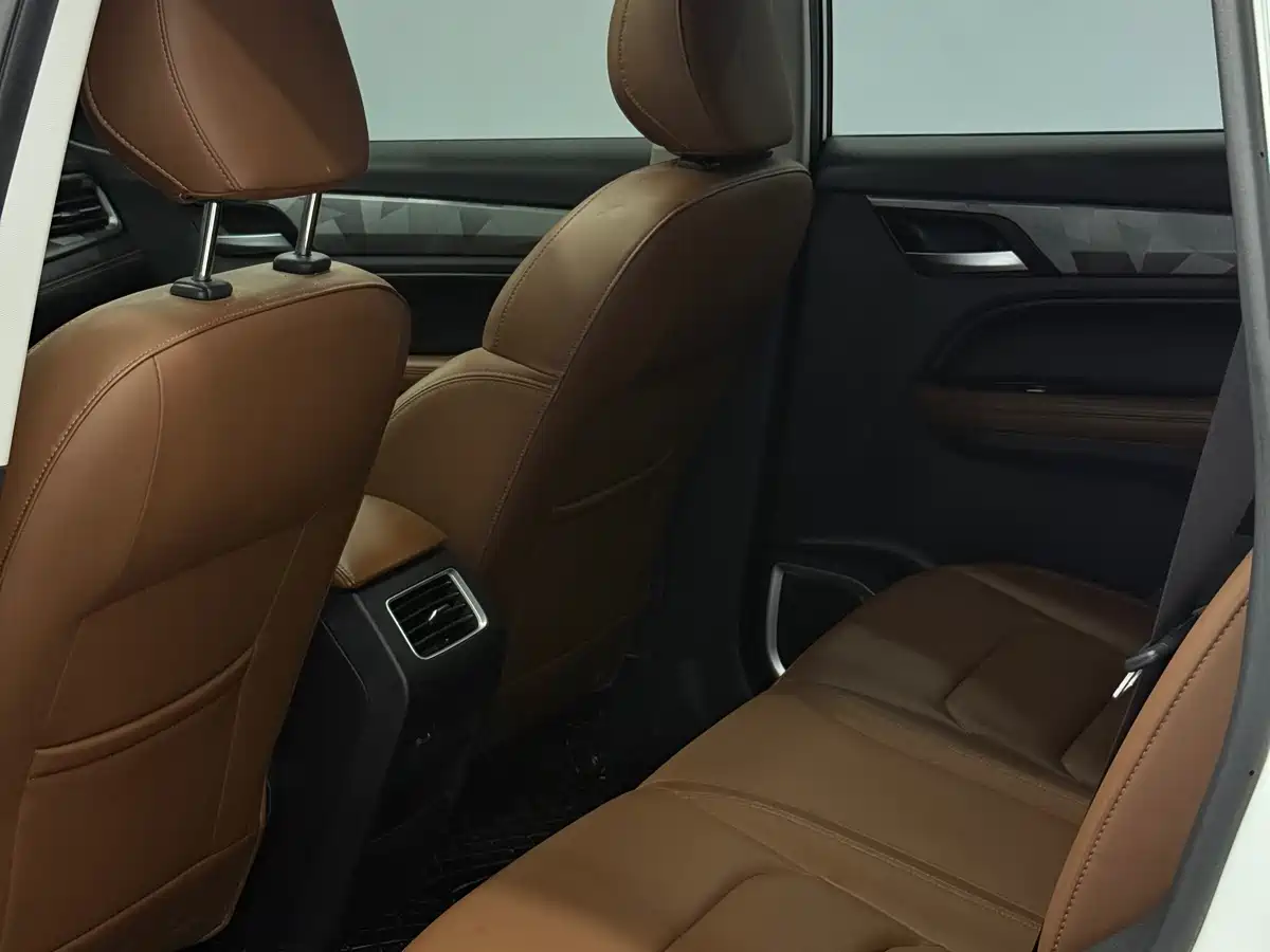 GEELY AUTOMOBILE VISION X6