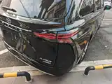 Photo 8 - Toyota Sienna