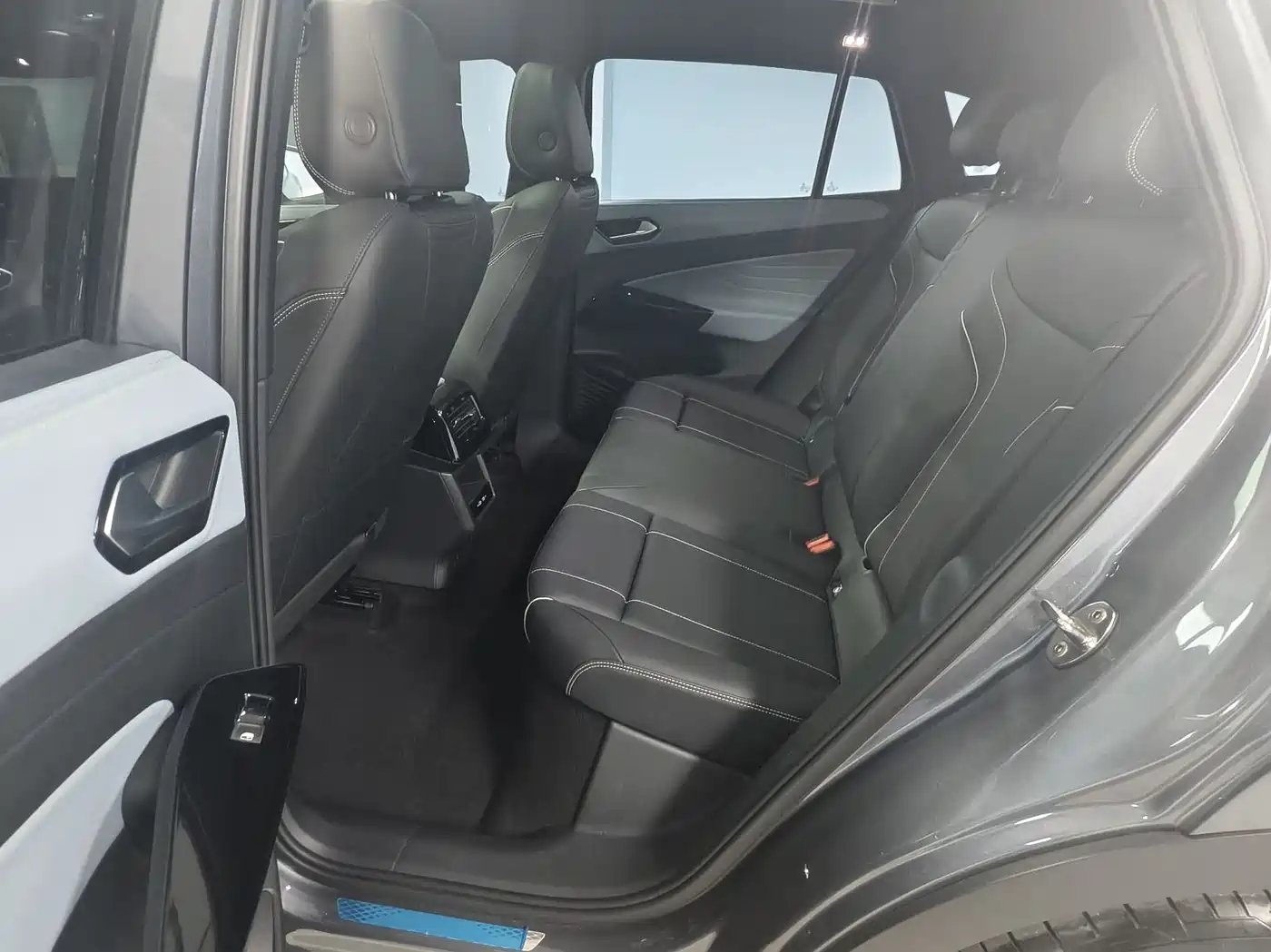 Volkswagen ID.4 X 2024 Pure Intelligent Edition фото 15