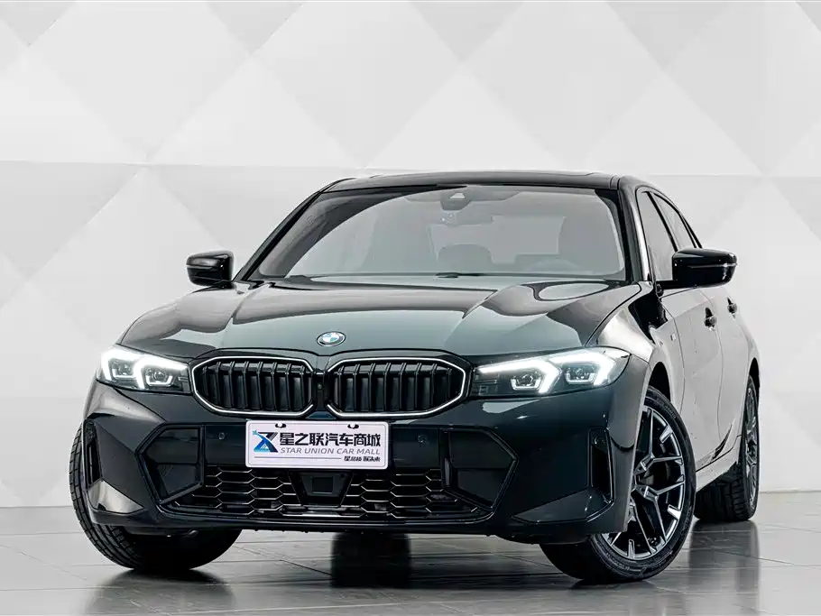 Фото 2 - BMW 3 Series
