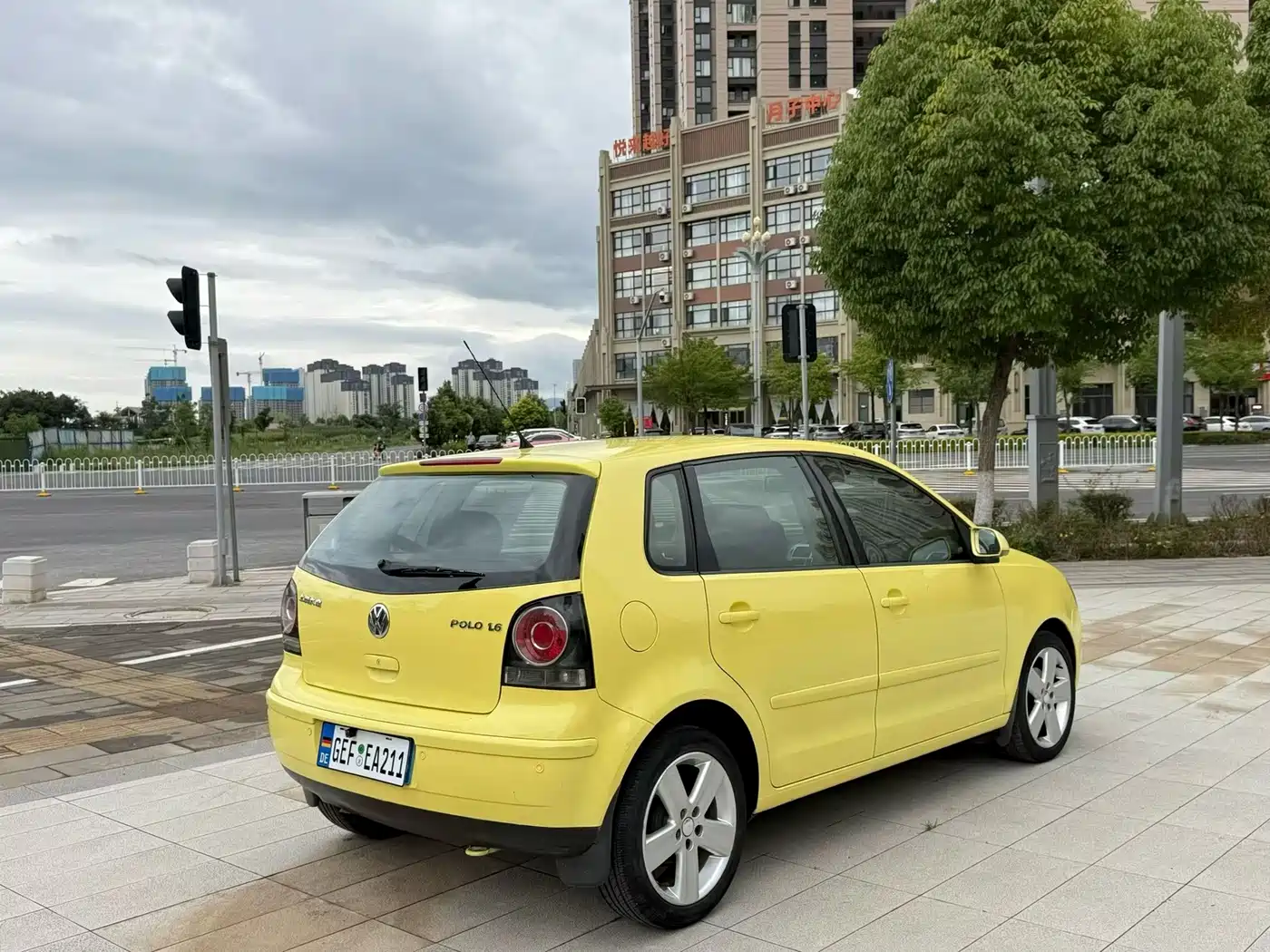 Фото 9 - Volkswagen Polo
