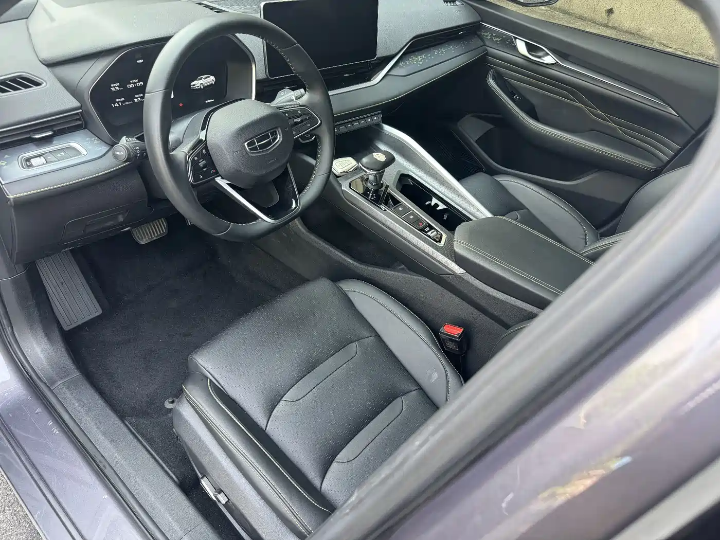 Geely Preface 2024 2023 1.5TD Kunlun Edition