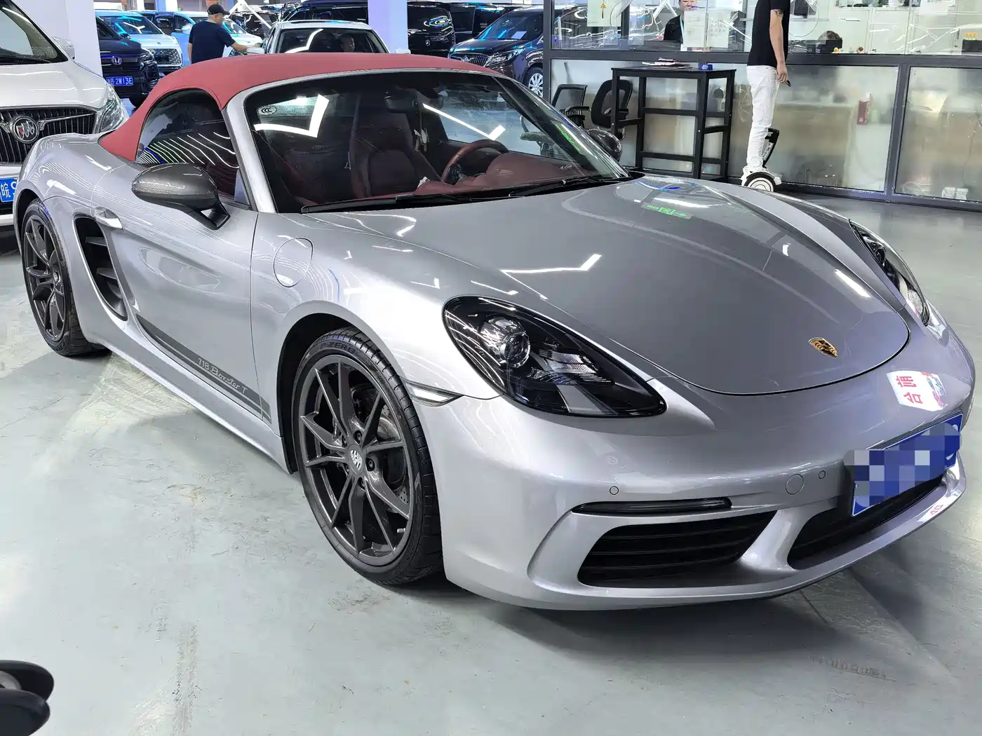 Porsche 718 2022 Boxster 2.0T фото 3