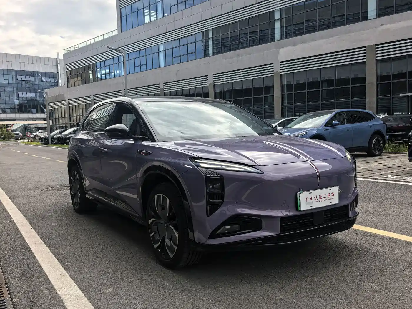 2025 Hongqi Tian Gong 08