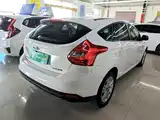 Фото 7 - Ford Focus