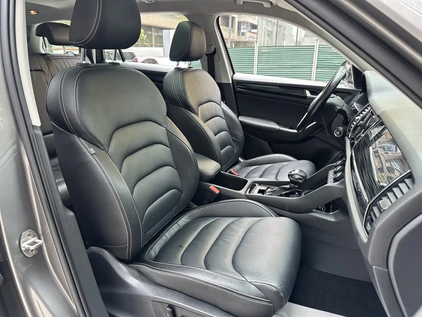 Škoda Kodiaq 2019 Facelift TSI330 7-Seater 2WD Luxury Premium Edition China VI фото 9