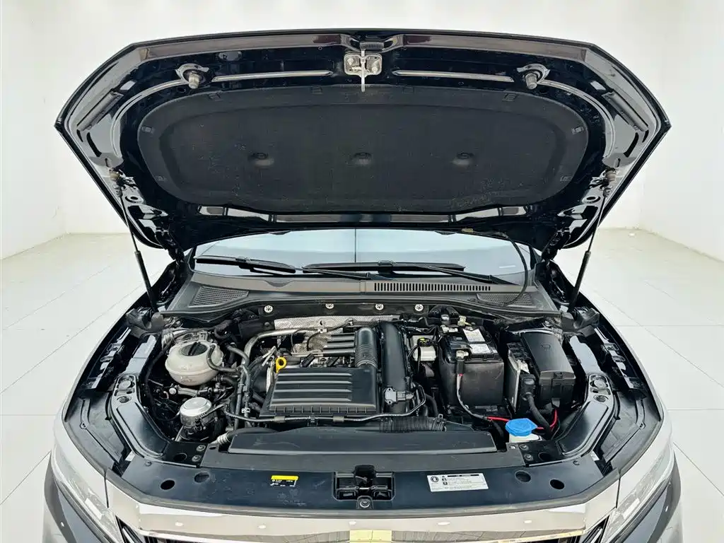 Volkswagen Passat 2019 Model 280TSI Business Edition China VI фото 25