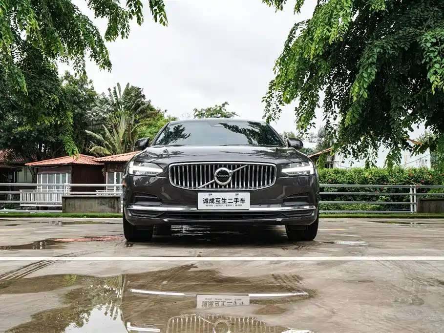 Volvo S90 2022 B5 Zhiyuan Luxury Edition