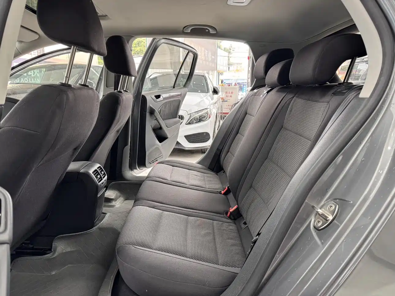 Volkswagen Golf 2012 1.4TSI Automatic Comfort фото 13