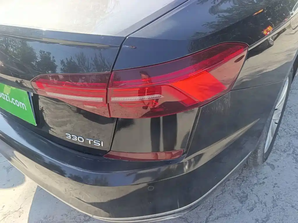 Photo 8 - Volkswagen Passat