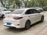 صورة 6 - Hyundai Elantra