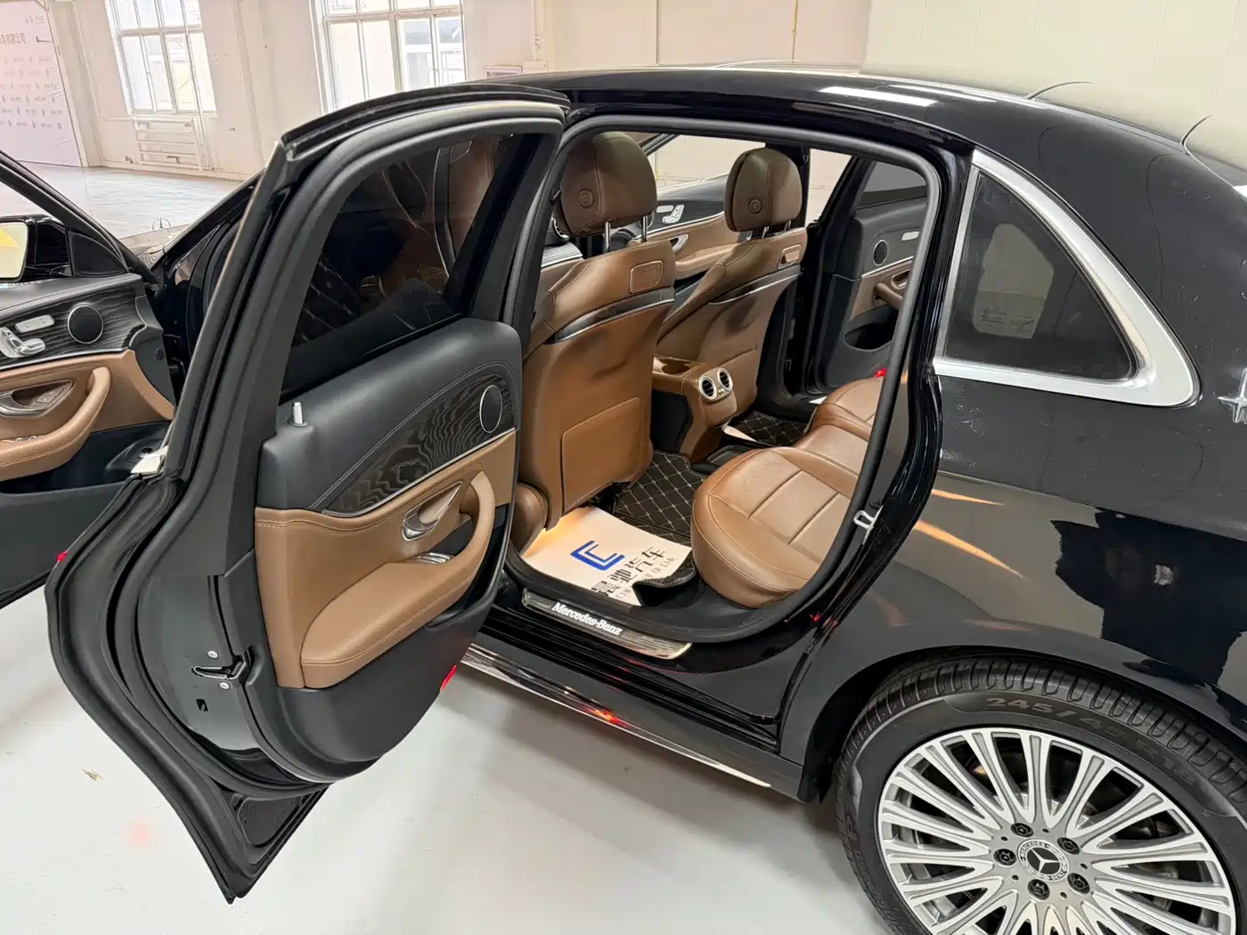 Mercedes-Benz E-Class 2019 Facelift E 300 L Sport Fashion фото 12