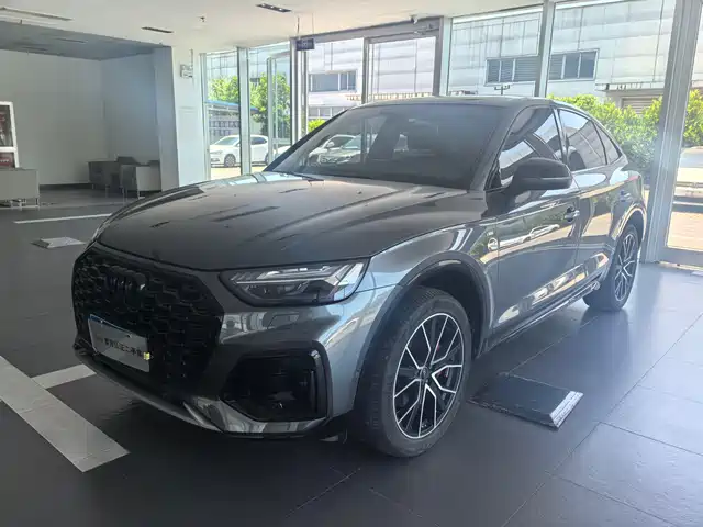 audi q5l-sportback