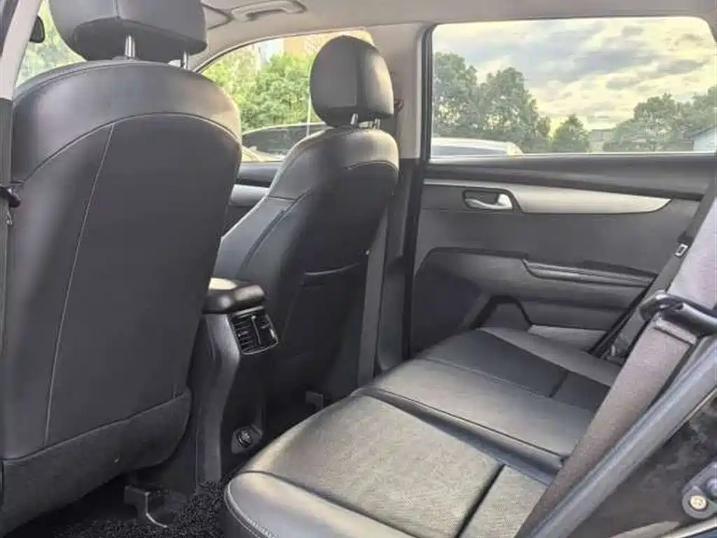 Kia Sportage 2019 2.0L Automatic Smart Luxury Edition фото 16