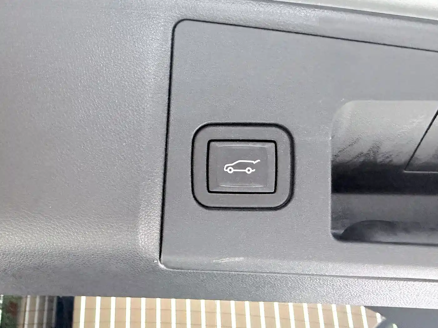 Cadillac GT4 2023 2023 25T Luxury Edition