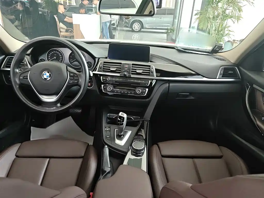 BMW 3 Series 2019 320Li Fashion Type фото 9