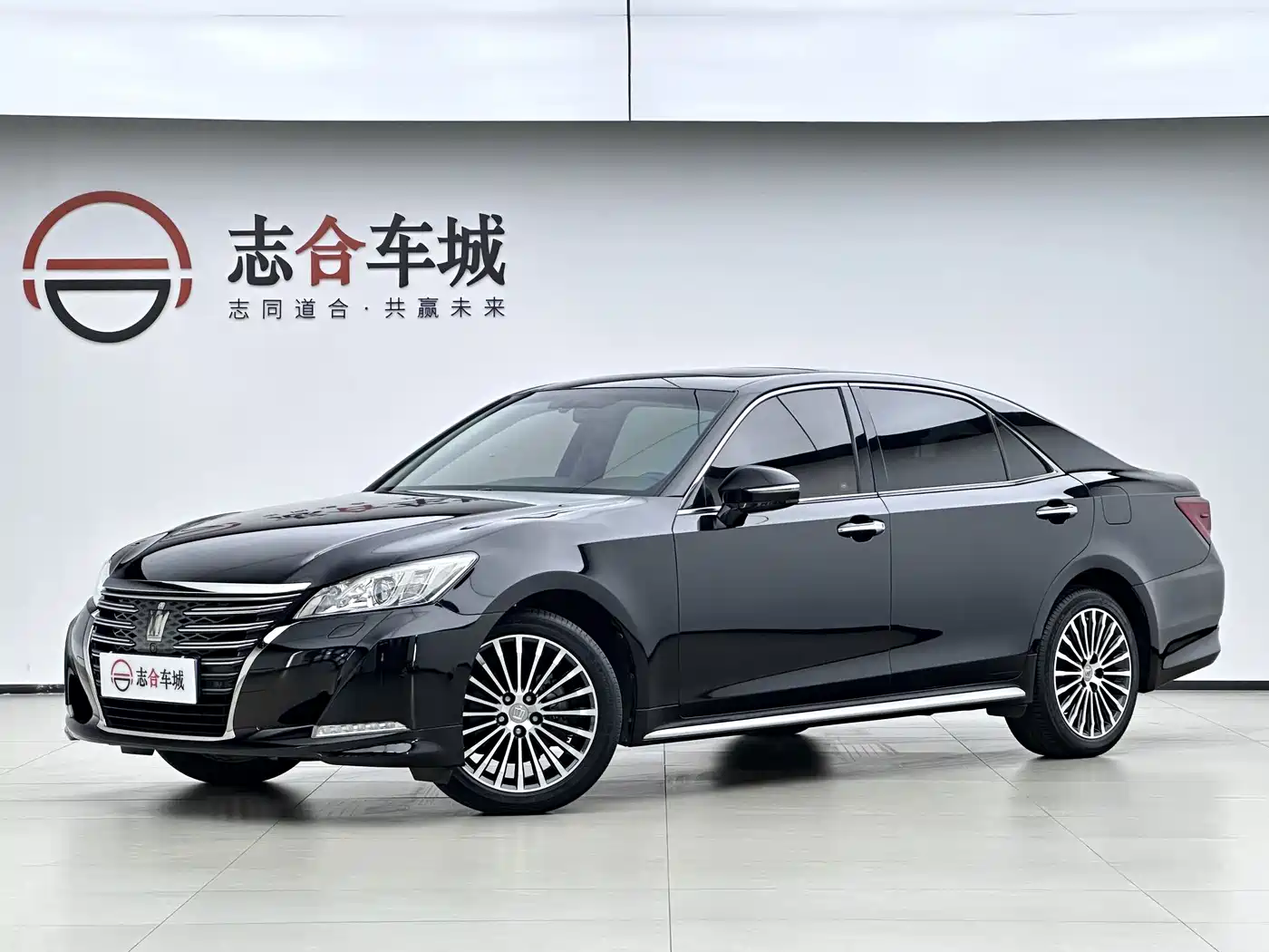 2019 Toyota Crown