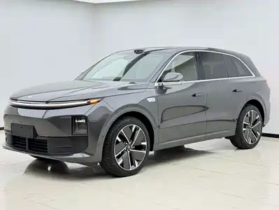 Li Auto L6
