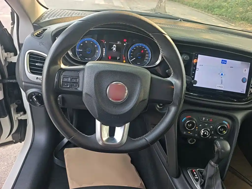 Fiat Viaggio 2015 2015 1.4T Auto Sport Edition