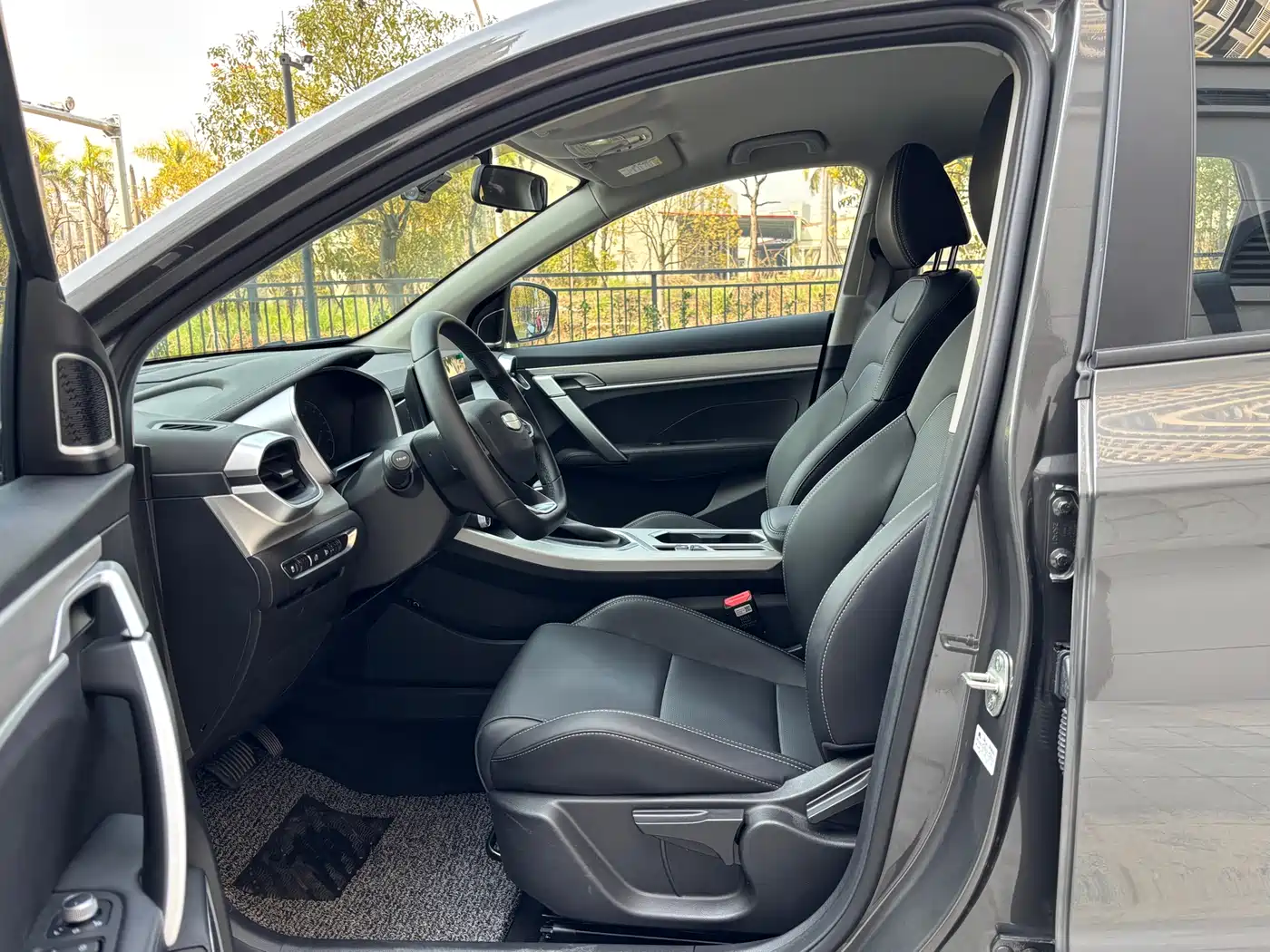 GEELY AUTOMOBILE BINYUE