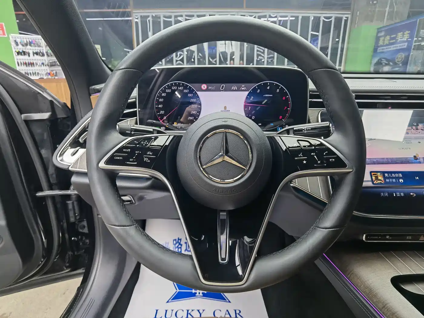 Mercedes-Benz E-Class 2025 E 300 L Fashion фото 10