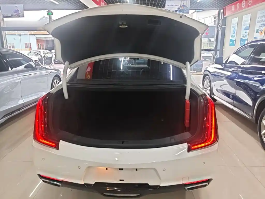 Cadillac XTS 2019 2018 28T Elite