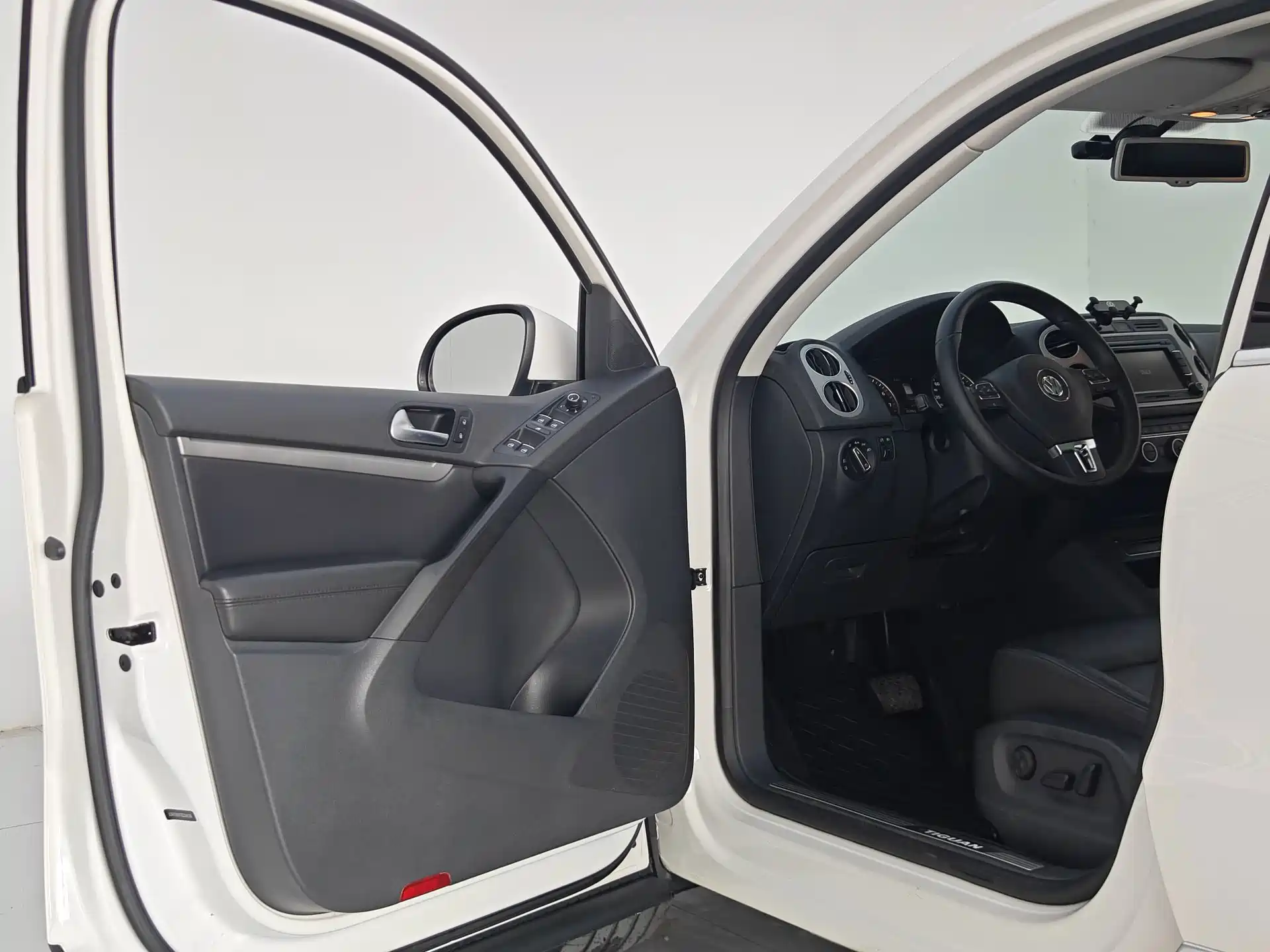 Фото 29 - Volkswagen Tiguan