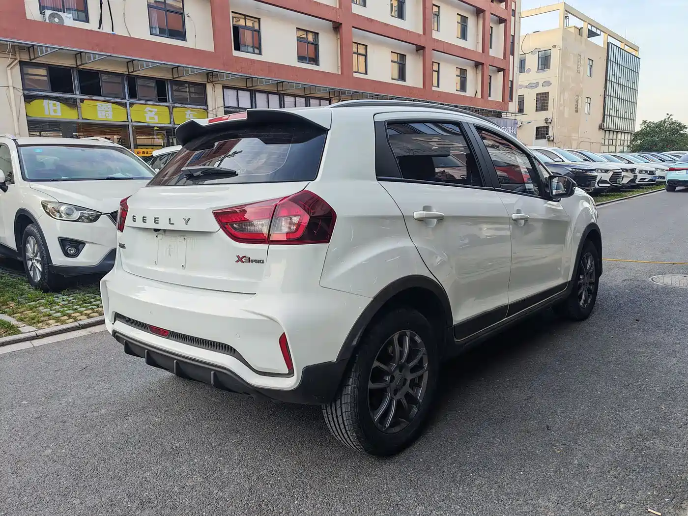 Geely Vision X3 2021 2021 PRO 1.5L CVT Premium