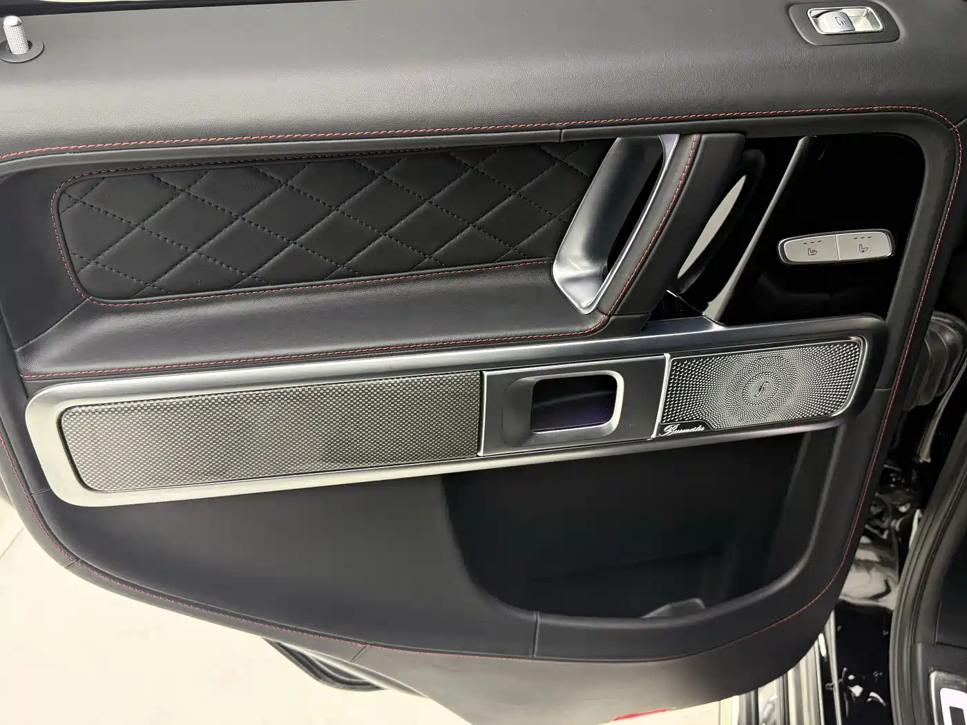 Mercedes-Benz G-Class 2021 G 500 фото 11