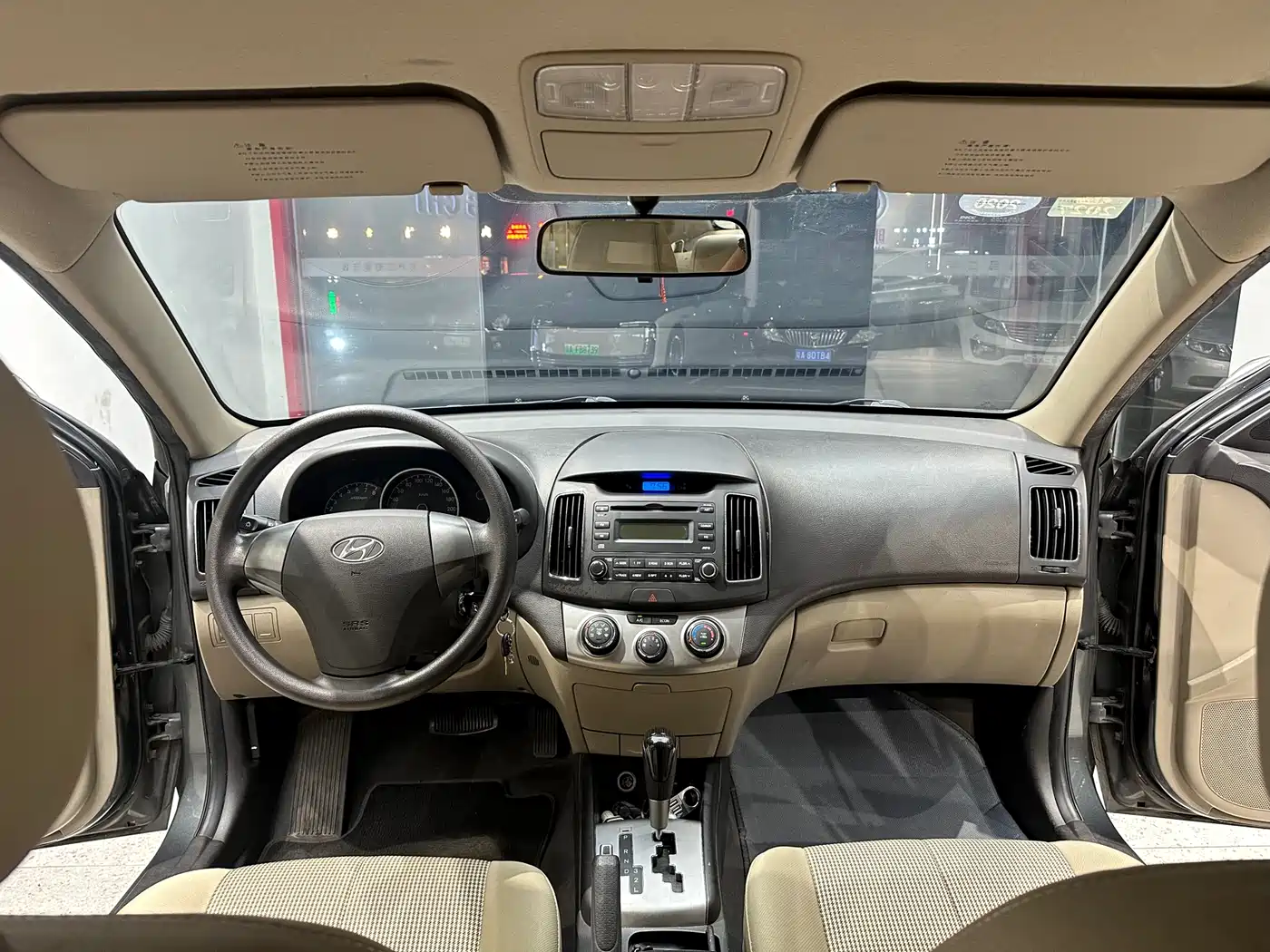 Hyundai Elantra 2011 1.6L Automatic Comfort фото 13