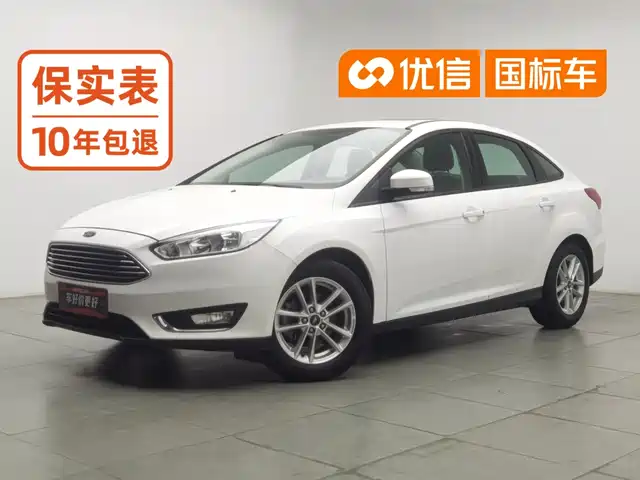 Ford Focus 2017 Sedan 1.6L Automatic Fashion Smart Edition — фото 1