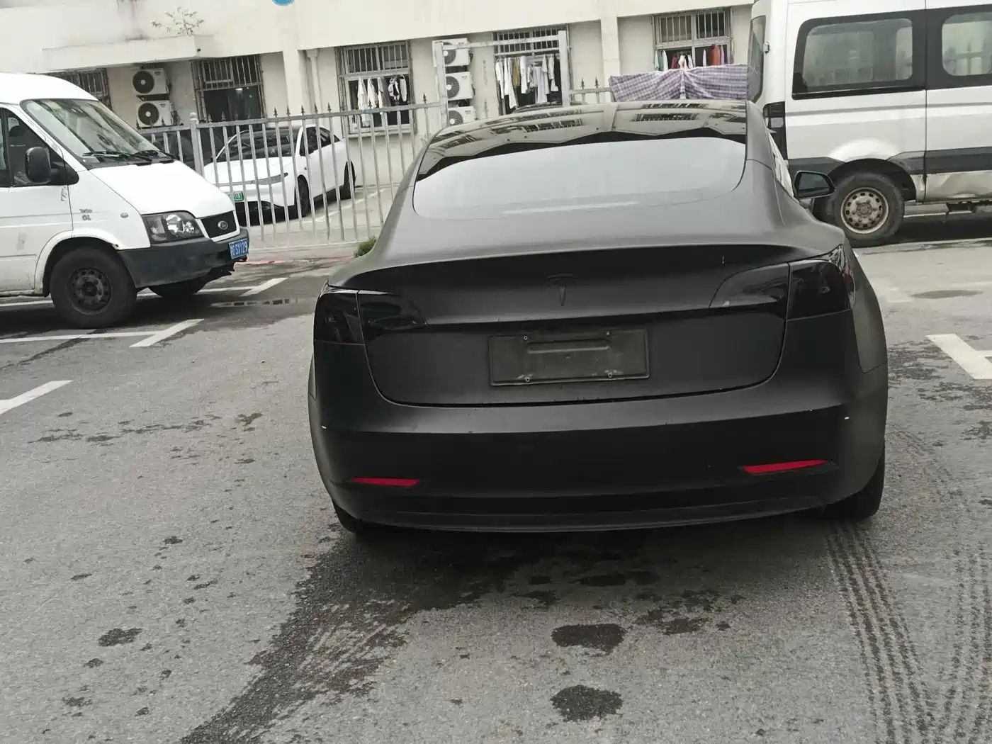 TESLA MODEL 3 (IMPORTED)