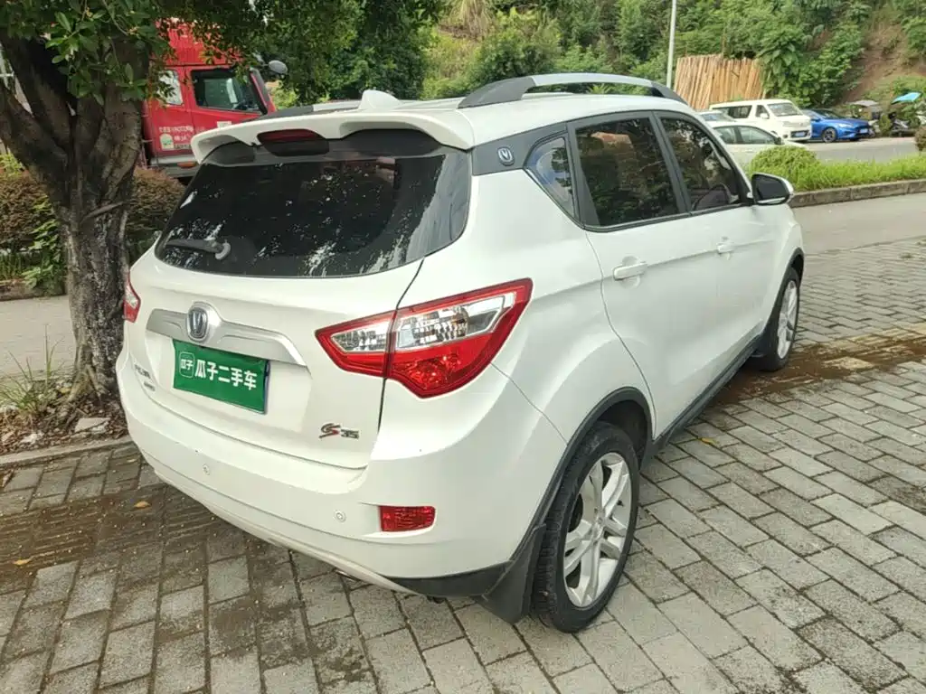 Changan CS35 2017 2016 1.6L Automatic Luxury Model China V