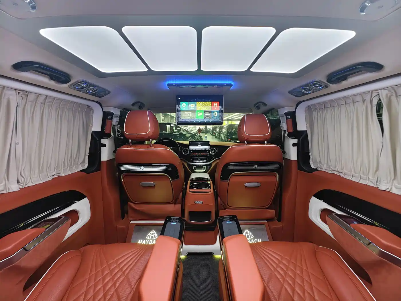 Mercedes-Benz Vito 2021 2.0T Business Edition 7-seater фото 14
