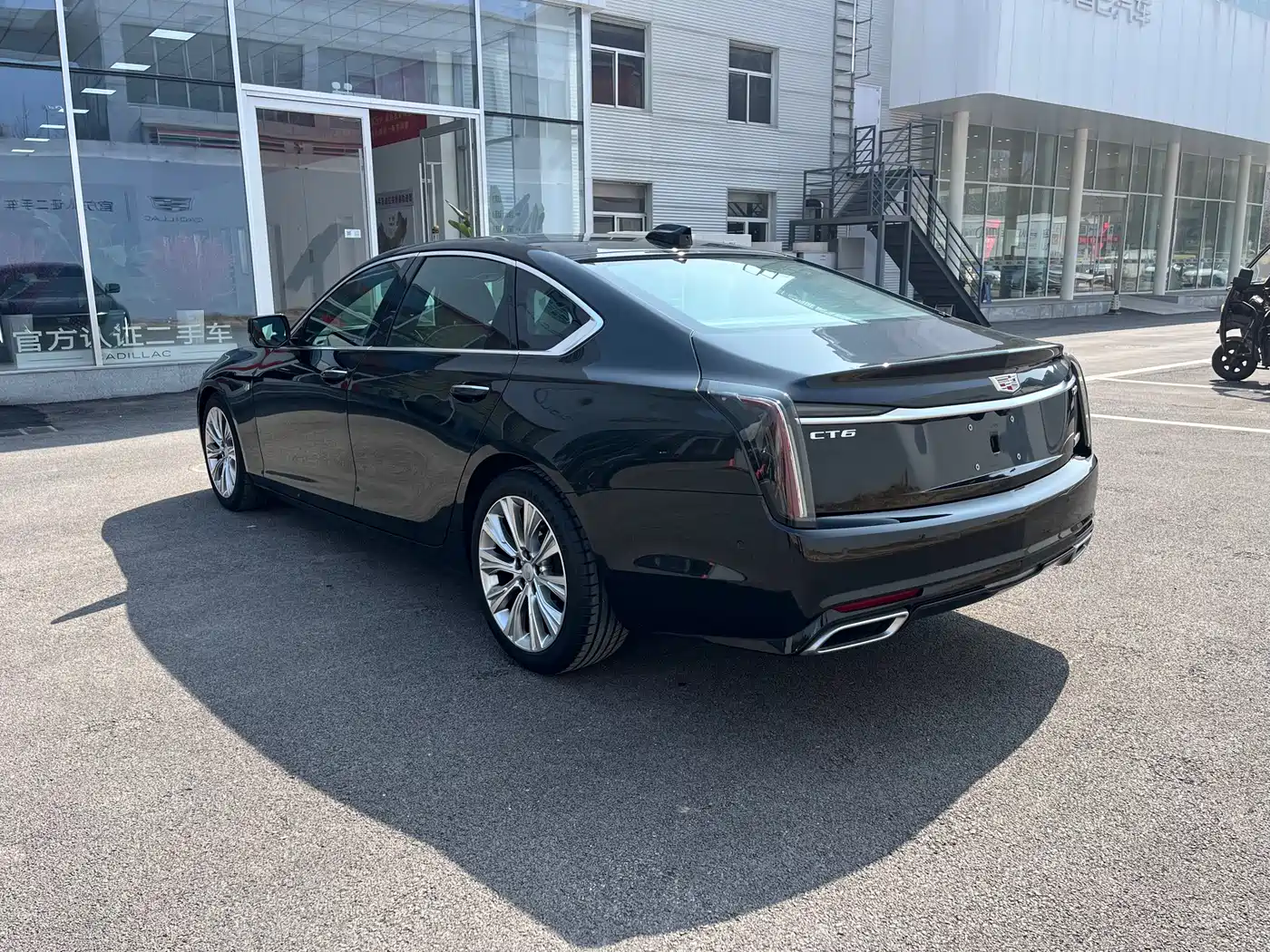 Cadillac CT6 2023 28T Platinum Model фото 14