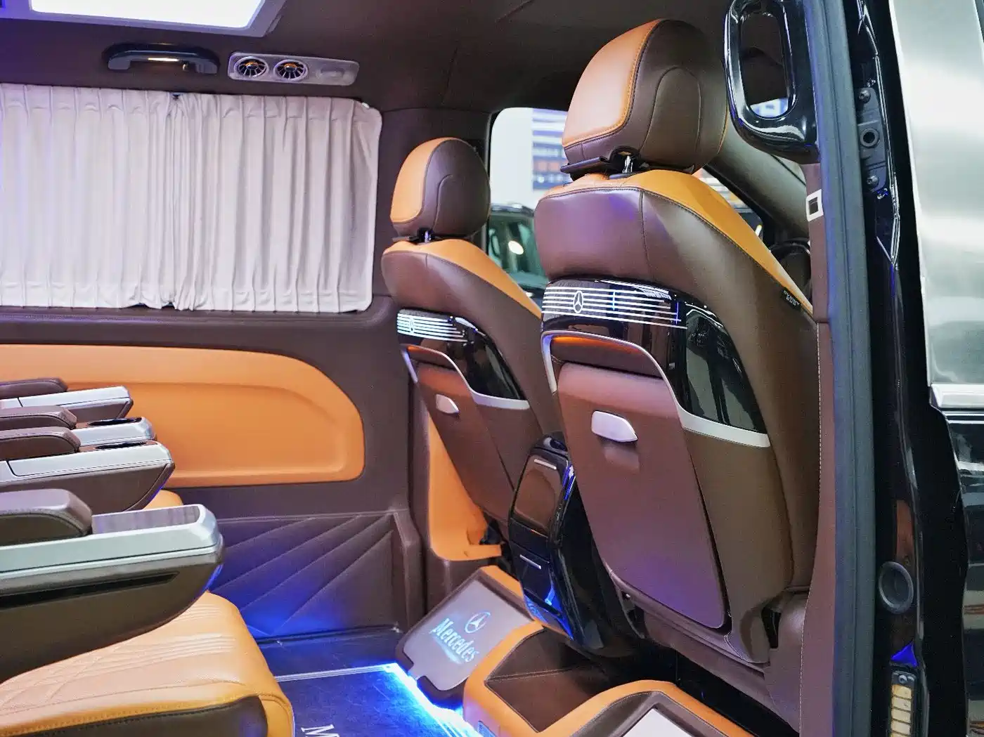 Mercedes-Benz Vito 2021 2.0T Elite 7-Seater фото 15