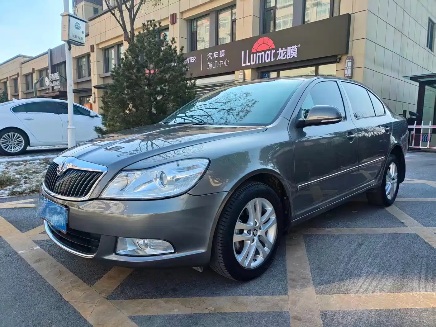 Škoda Octavia 2014 1.8TSI DSG Yijun Edition